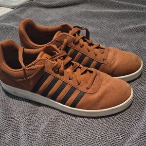K-Swiss Men's Tan Sneakers